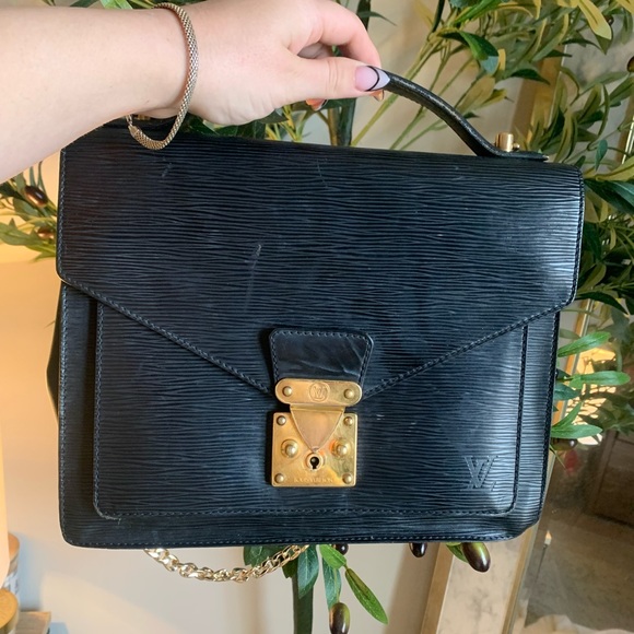 Louis Vuitton Epi Leather Bag - Picture 3 of 8